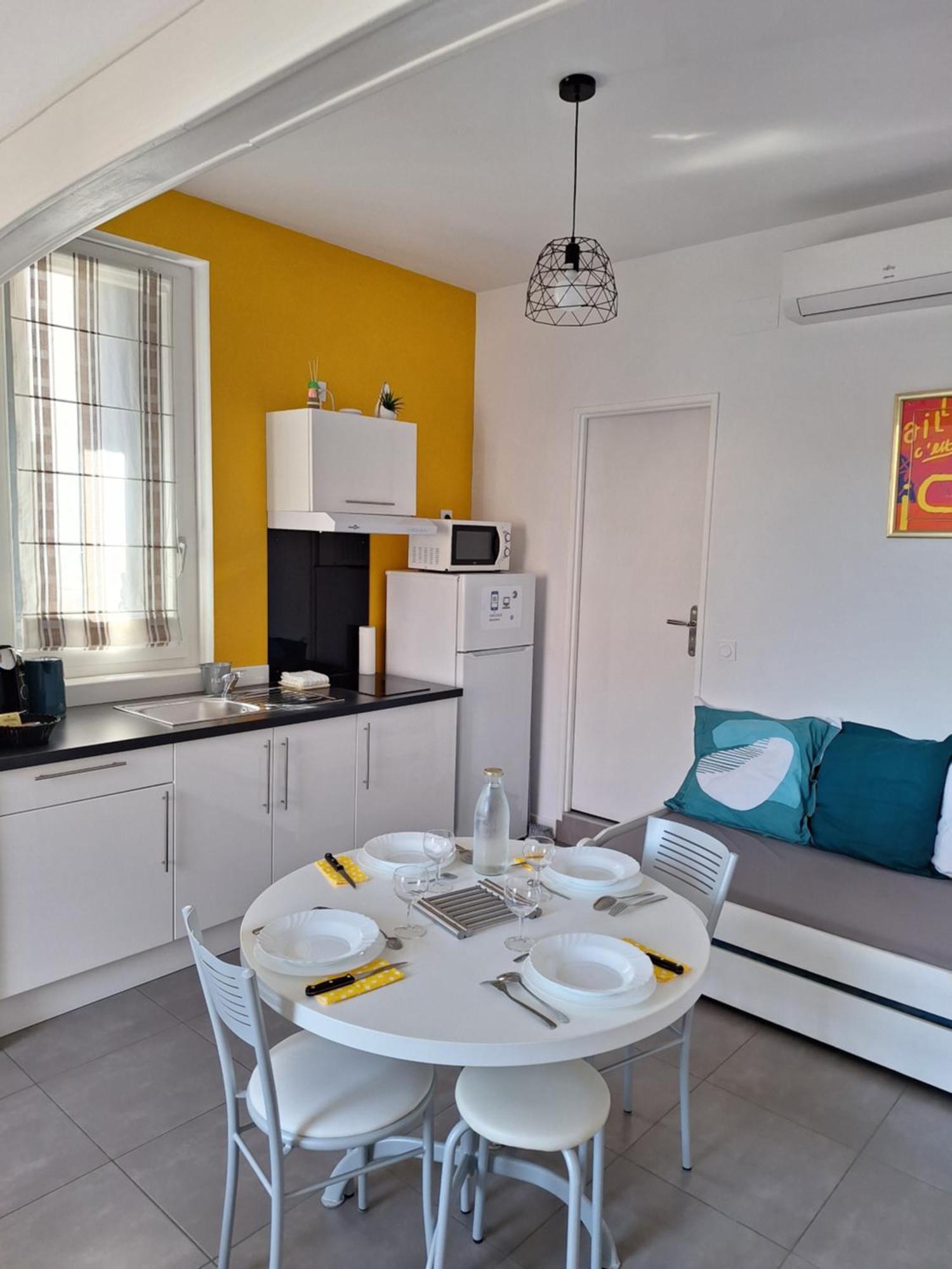 Hebergements Narbonne Centre - Local Velos Et Motos מראה חיצוני תמונה